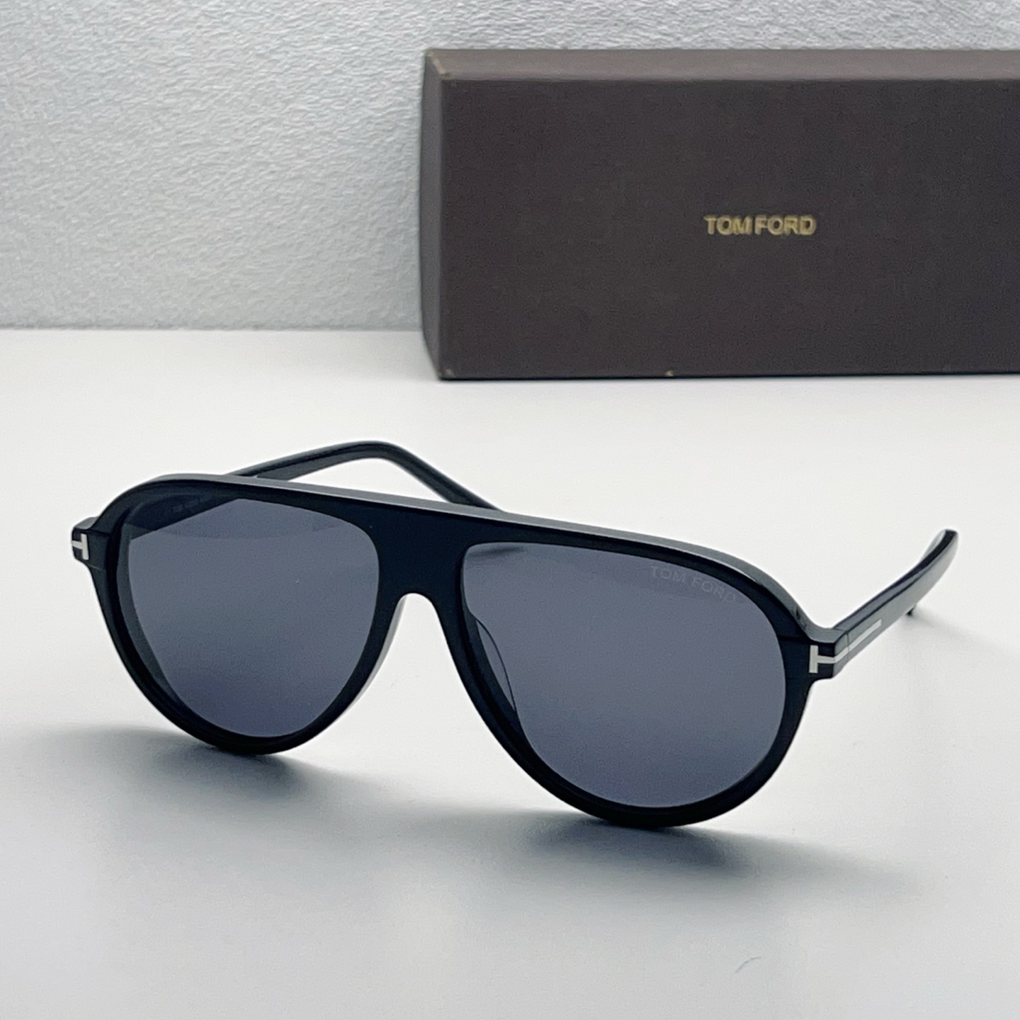 TOM FORD FT1023 Sunglasses Acetate Aviator