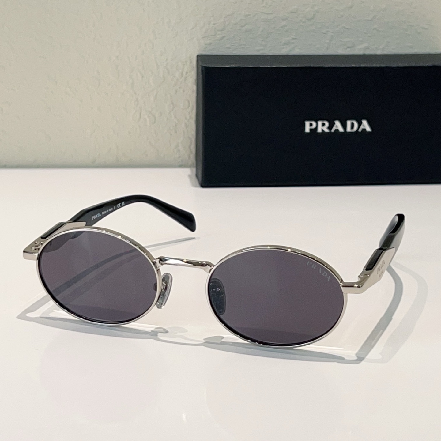 PRADA Sunglasses Metal Oval Sunglasses