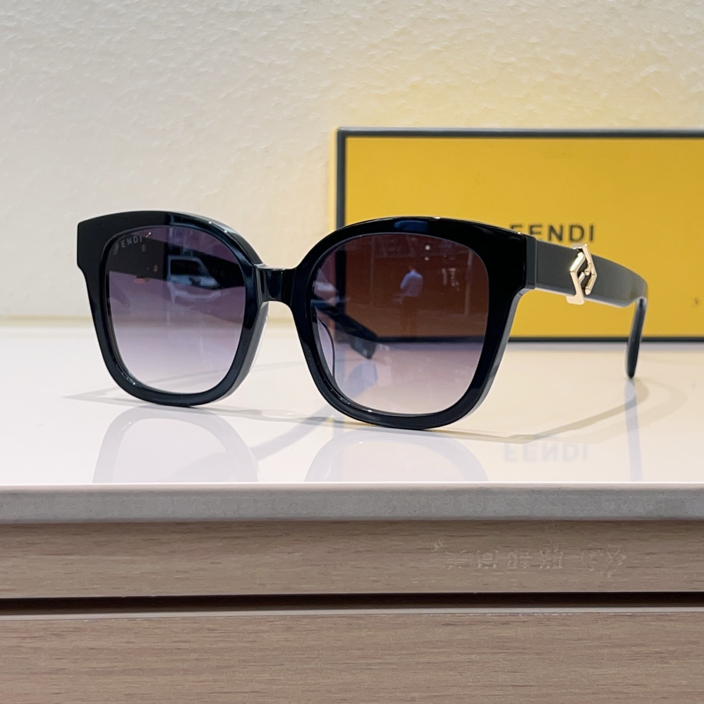 FENDI Sunglasses Acetate Black Square