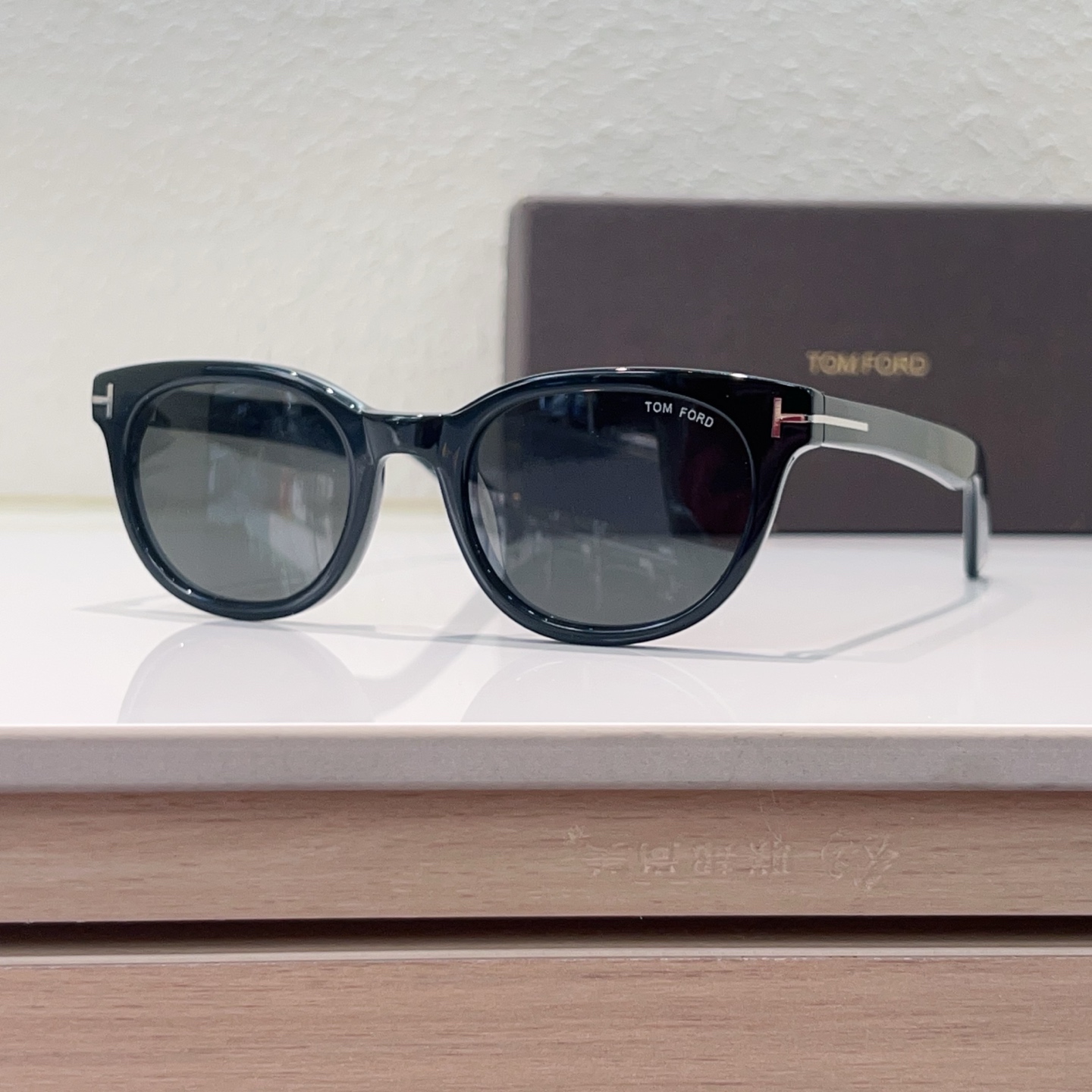 TOM FORD Sunglasses Acetate Black Round Frame