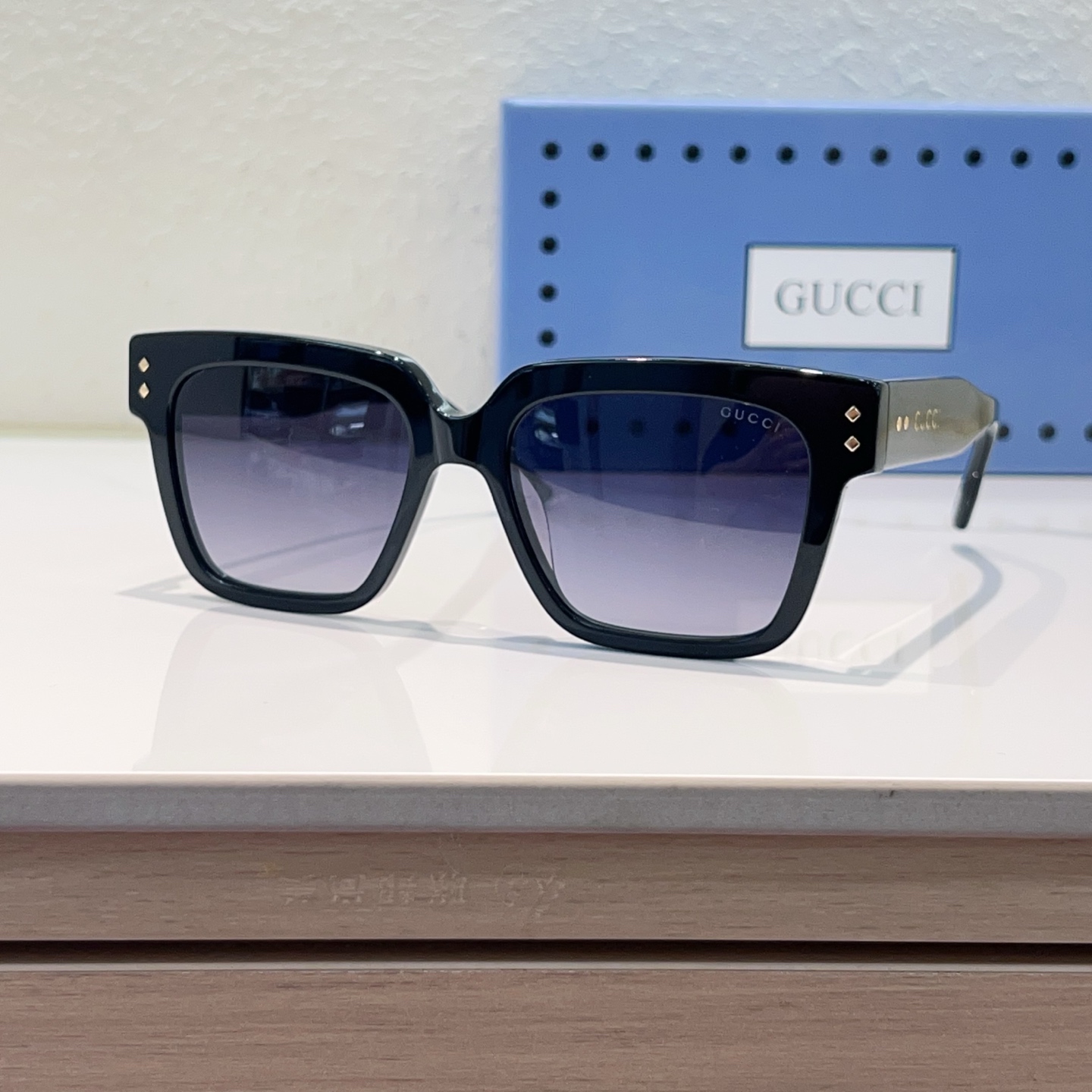 Gucci 09512548GUCC*