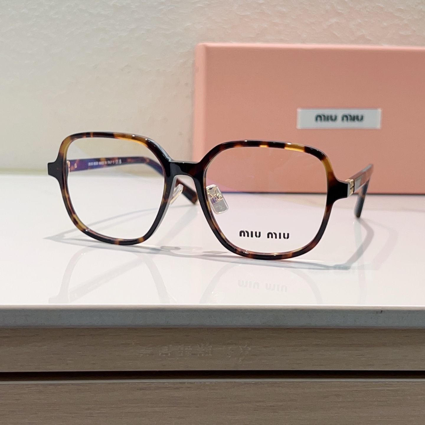 Miu Miu MIU M* VMU 05W-F