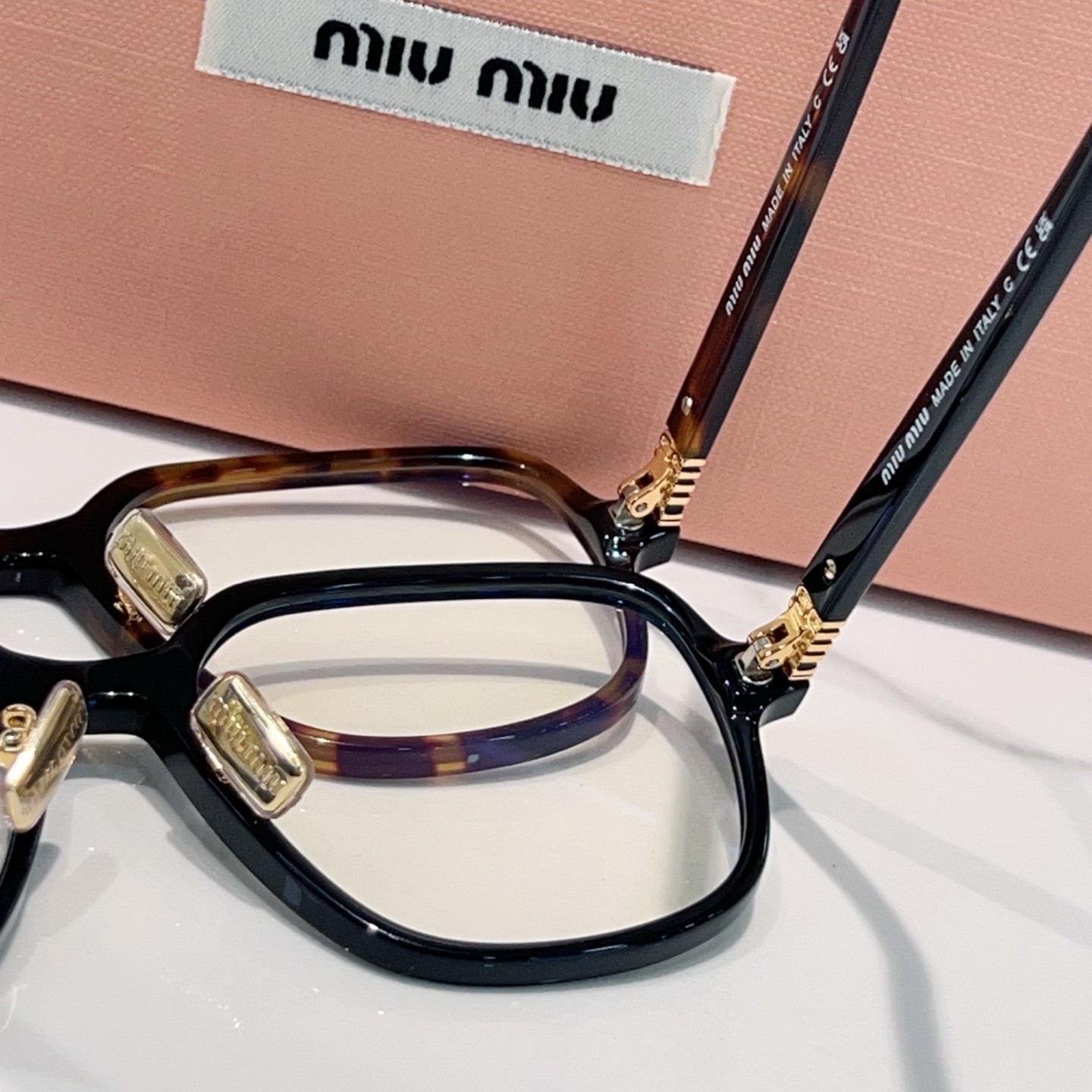 Miu Miu MIU M* VMU 05W-F