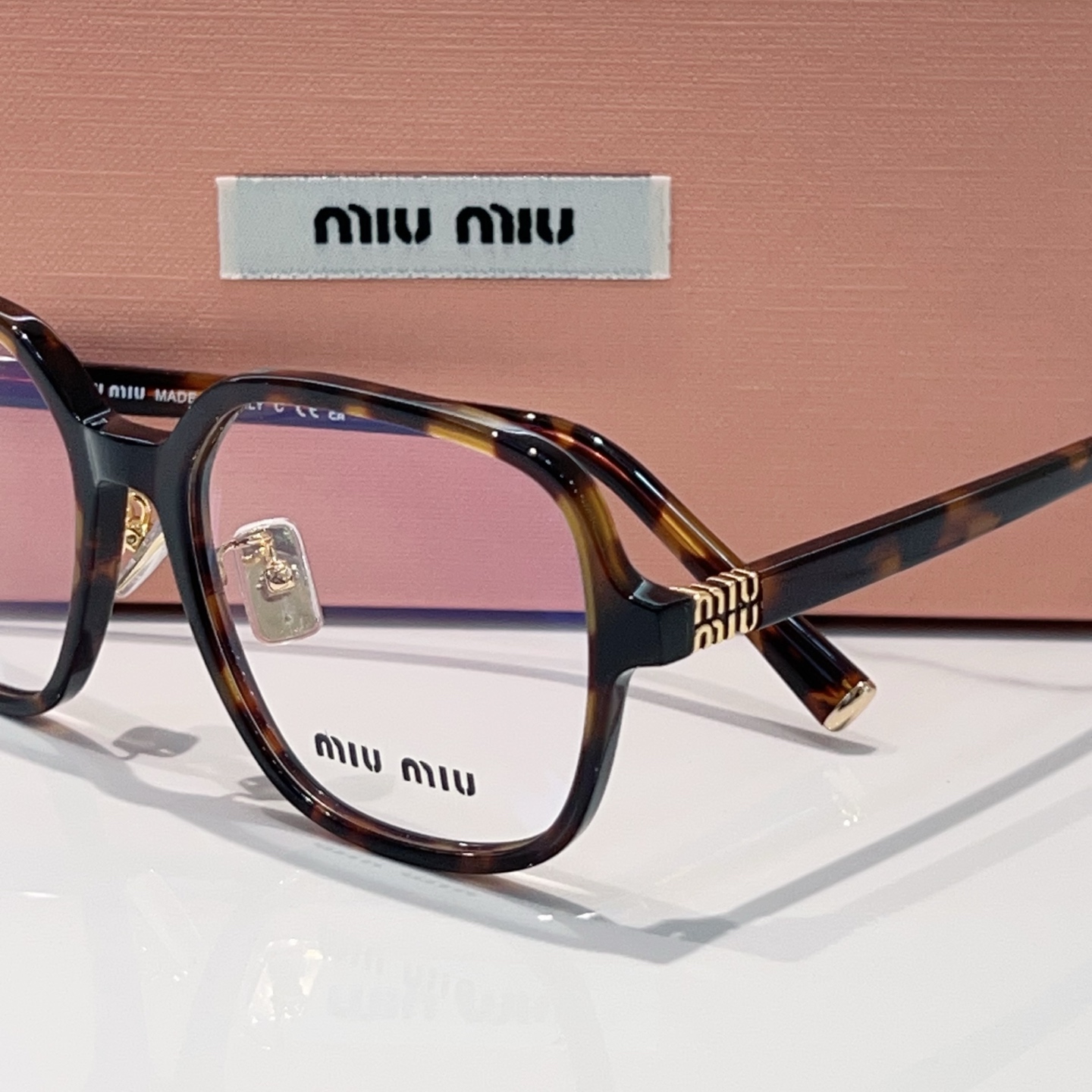 Miu Miu MIU M* VMU 05W-F