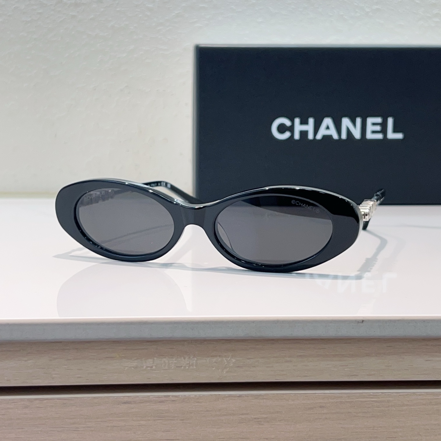 Chanel 5565S 板材 椭圆 太阳镜