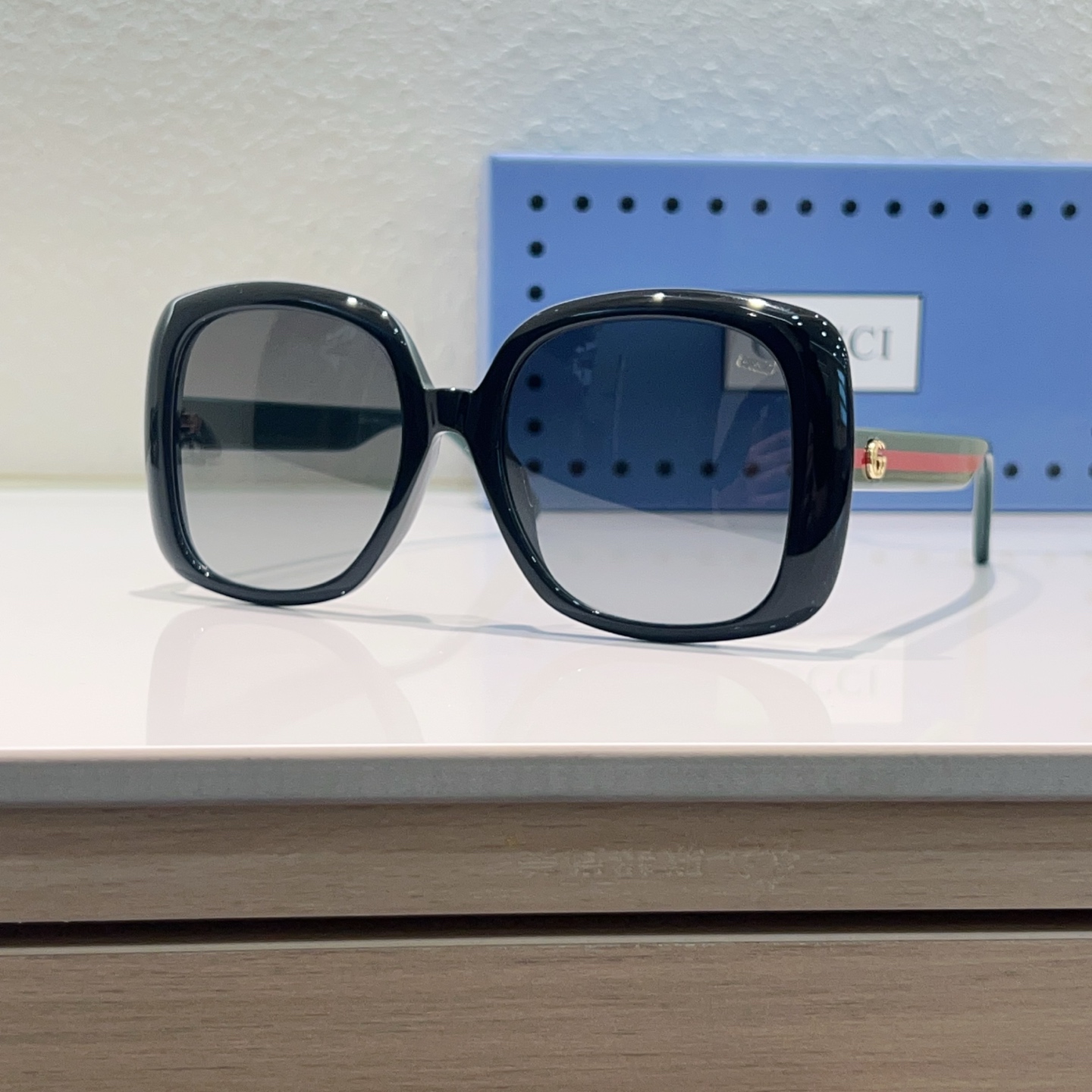 GUCCI GG0713S 板材 方形 太阳镜
