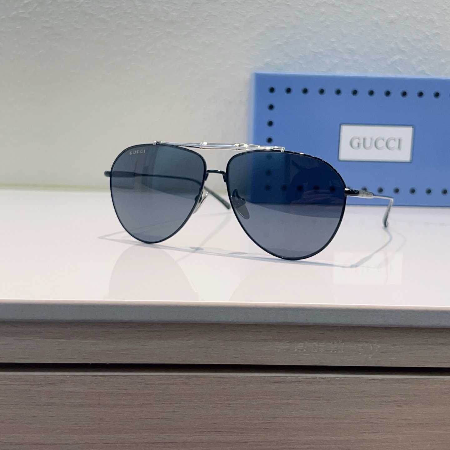 GUCCI Sunglasses Metal Aviator