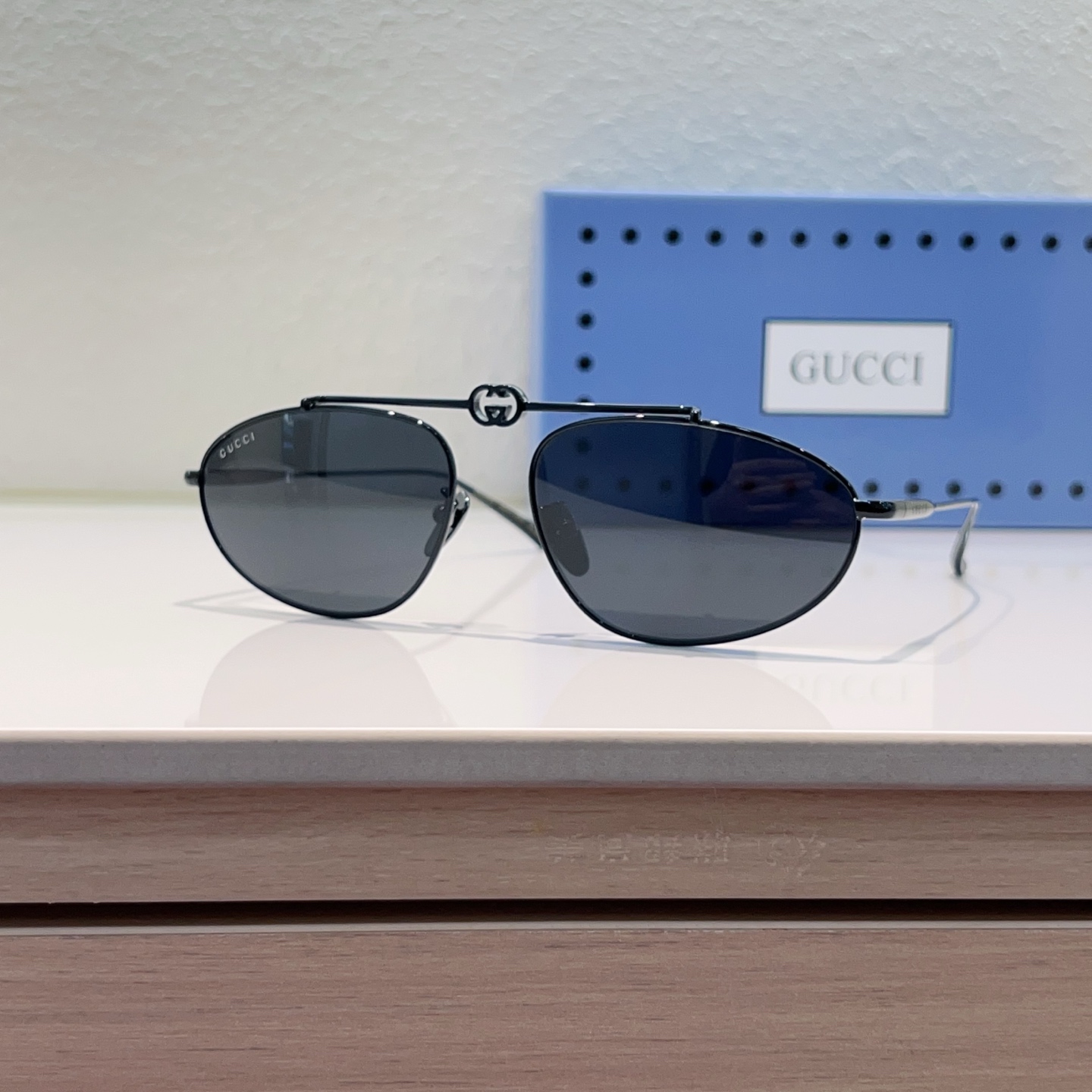 GUCCI Sunglasses Metal Aviator
