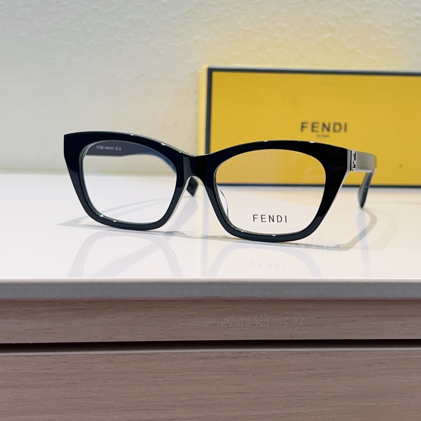 FENDI Acetate Cat-Eye Optical Frame