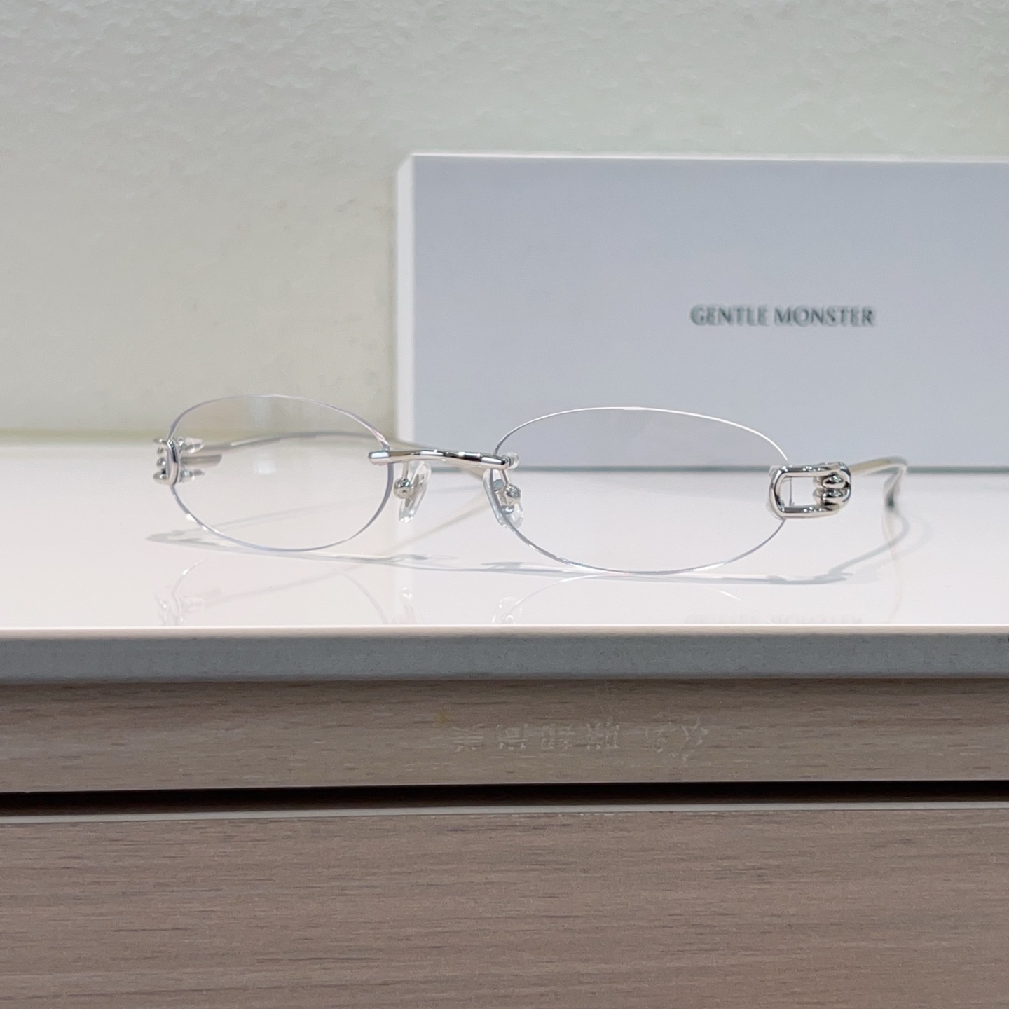 GENTLE MONSTER MUSUBI Rimless Metal Oval