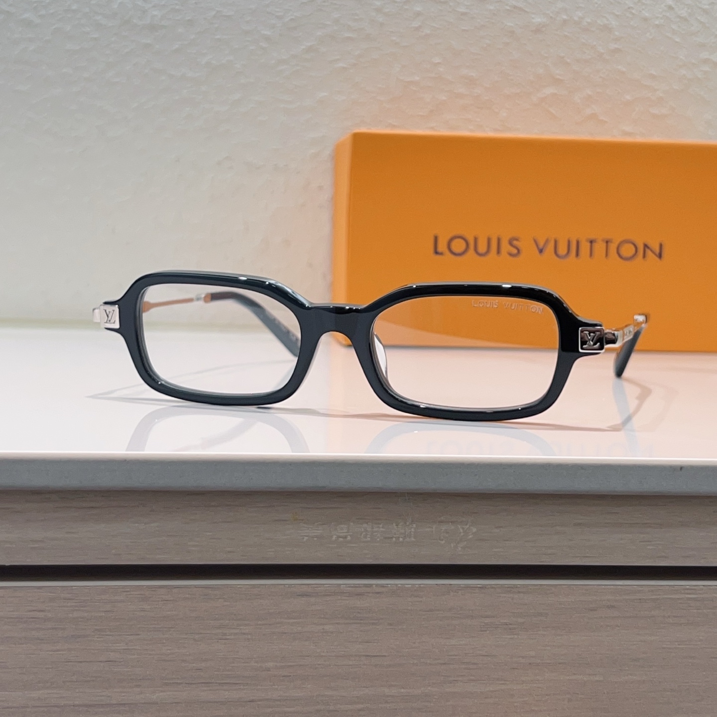 LOUIS VUITTON 眼镜 板材 矩形 黑框