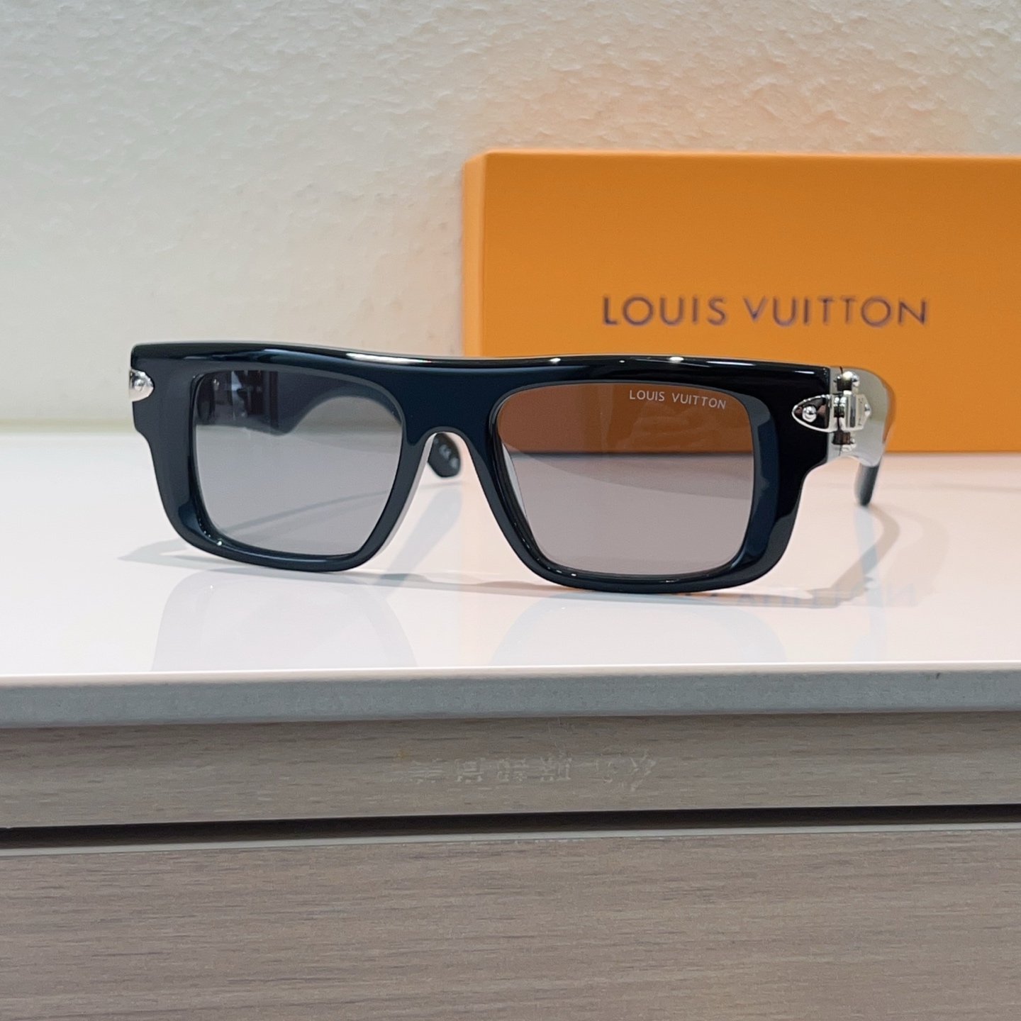 LOUIS VUITTON Sunglasses Acetate Black Square