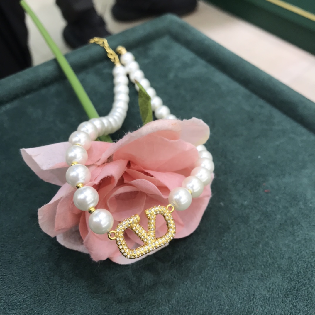 발렌티노 진주 라인스톤 목걸이 상세 이미지 6