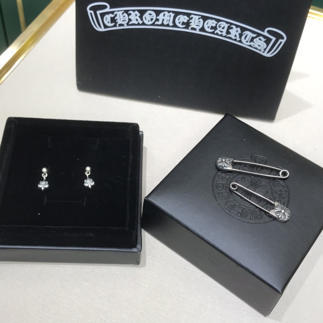 크롬하츠 귀걸이 124470 Chrome Hearts Earrings