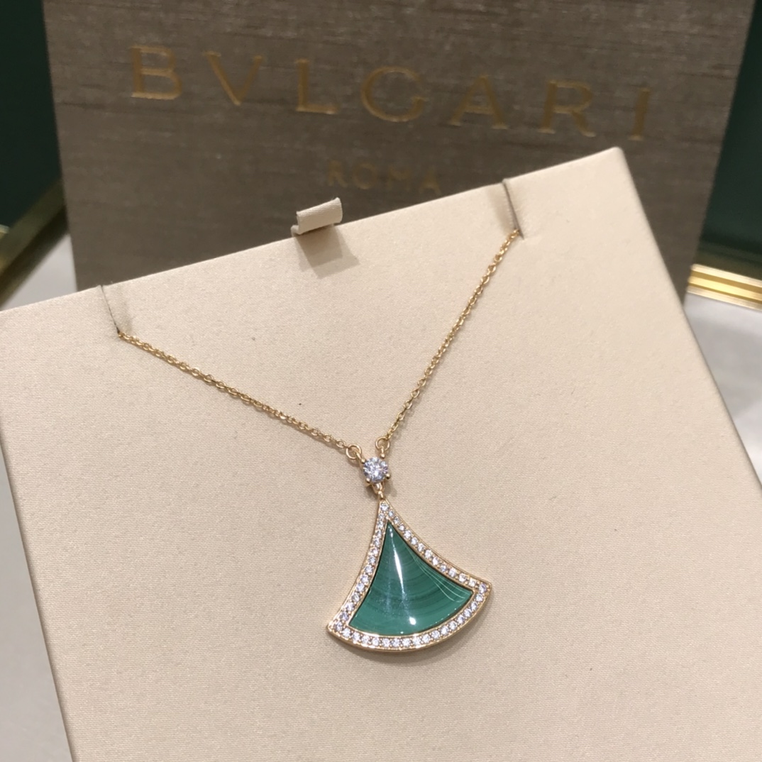 불가리 목걸이 64667 Bvlgari Necklace