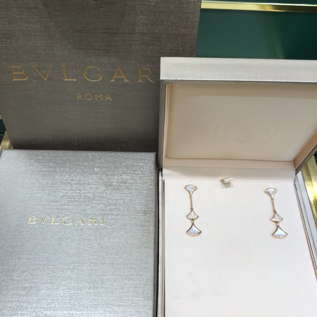 불가리 귀걸이 64645 Bvlgari Earrings
