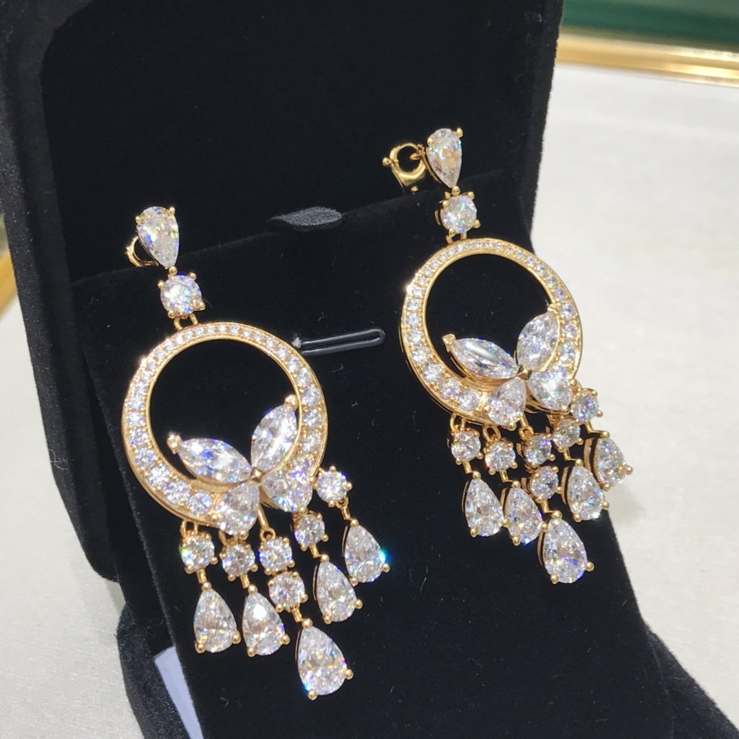 그라프 귀걸이 125048 Earrings
