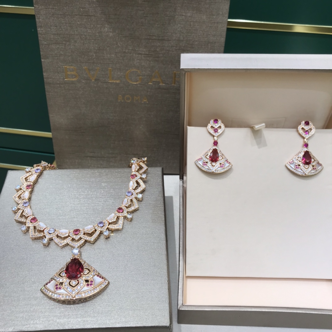 불가리 목걸이 64604 Bvlgari Necklace