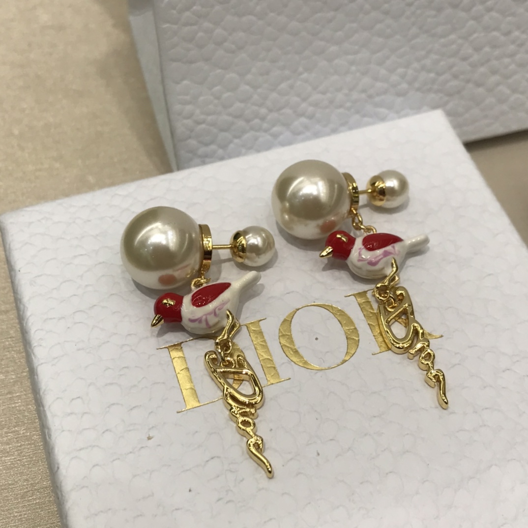 디올 귀걸이 133776 Dior Earrings 썸네일 이미지