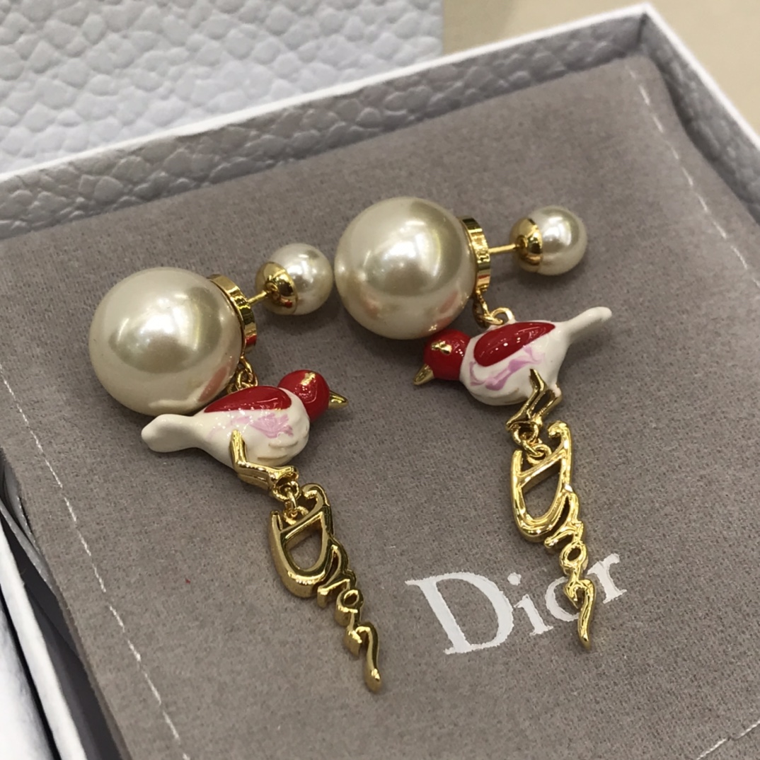 디올 귀걸이 133776 Dior Earrings 썸네일 이미지