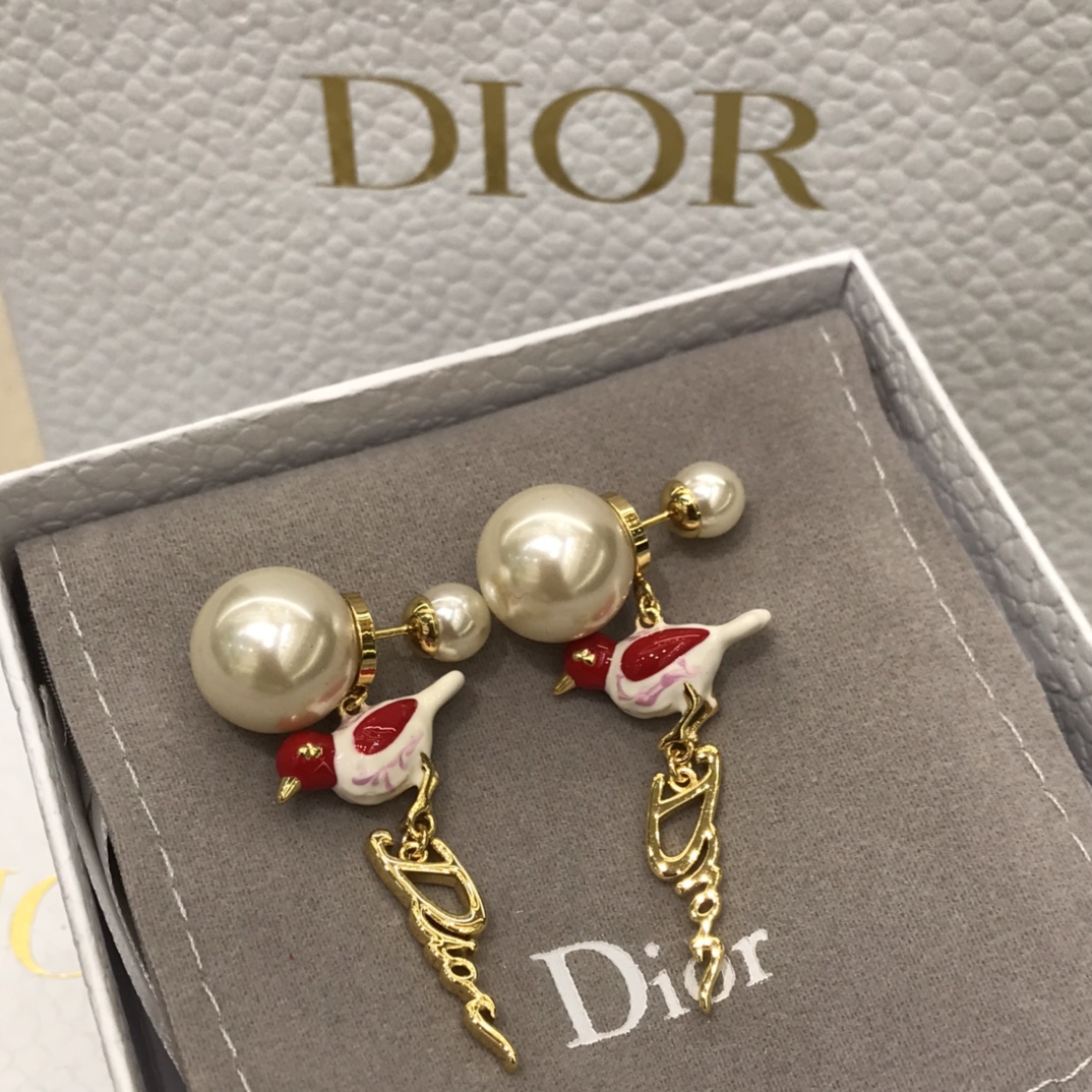 디올 귀걸이 133776 Dior Earrings 썸네일 이미지