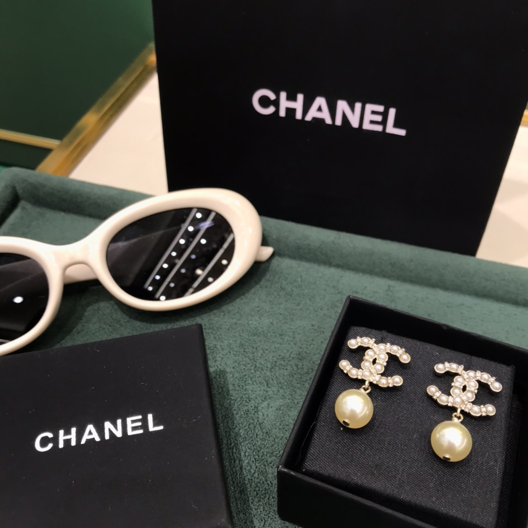 샤넬 귀걸이 69021 Chanel Earrings