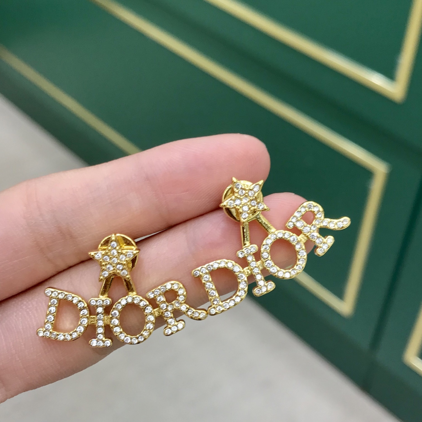 디올 귀걸이 134576 Dior Earrings 썸네일 이미지