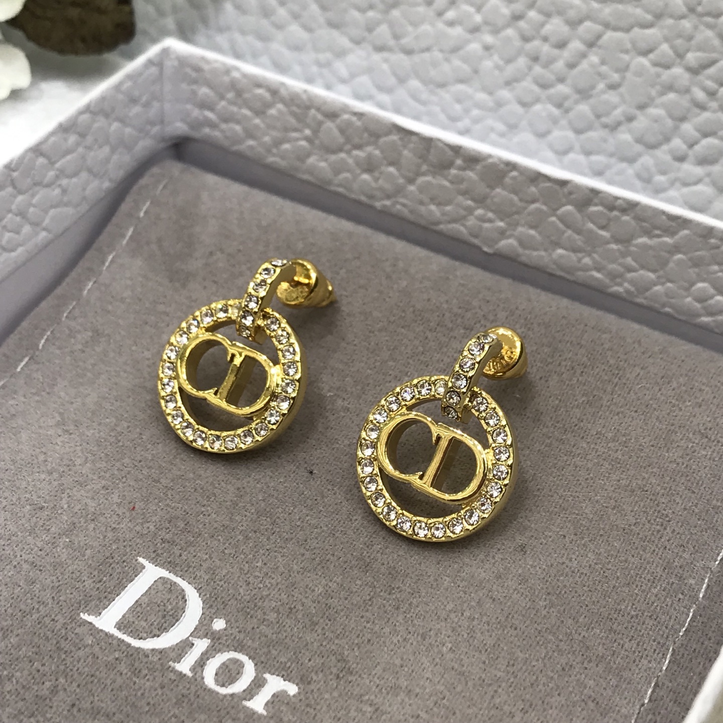 디올 귀걸이 134802 Dior Earrings 썸네일 이미지