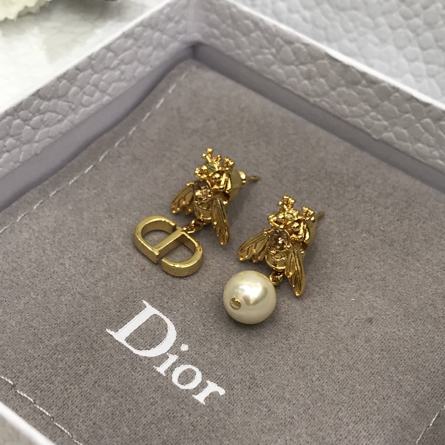 디올 귀걸이 134795 Dior Earrings 썸네일 이미지