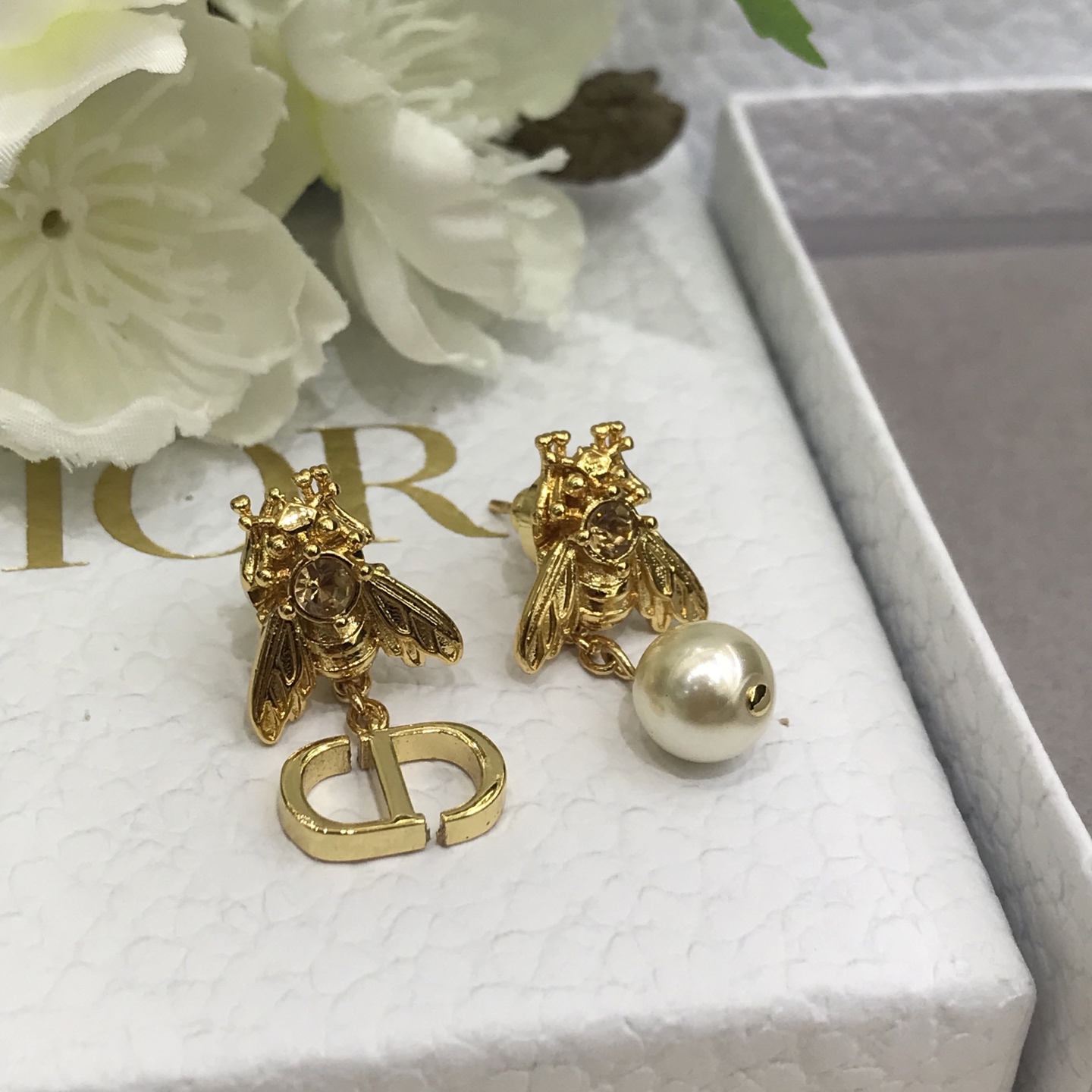 디올 귀걸이 134795 Dior Earrings 썸네일 이미지