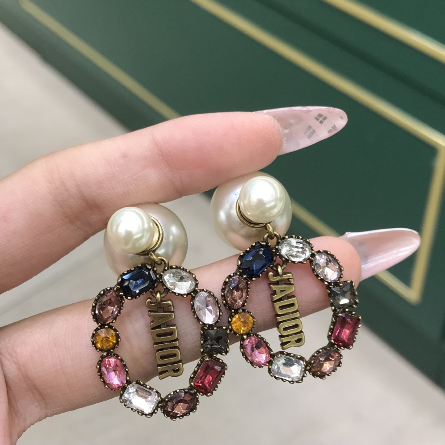 디올 귀걸이 134760 Dior Earrings 썸네일 이미지
