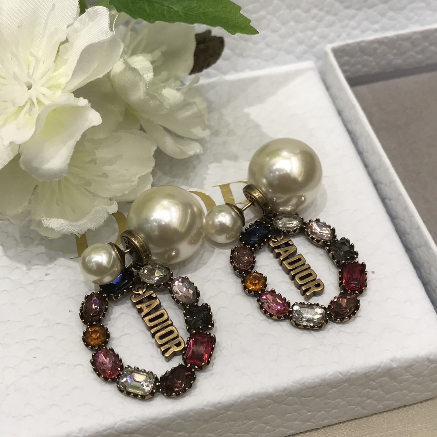 디올 귀걸이 134760 Dior Earrings 썸네일 이미지