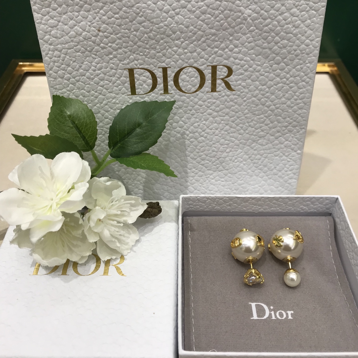 디올 귀걸이 133544 Dior Earrings
