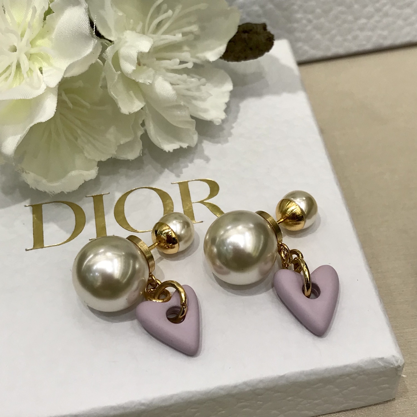 디올 귀걸이 133759 Dior Earrings 썸네일 이미지