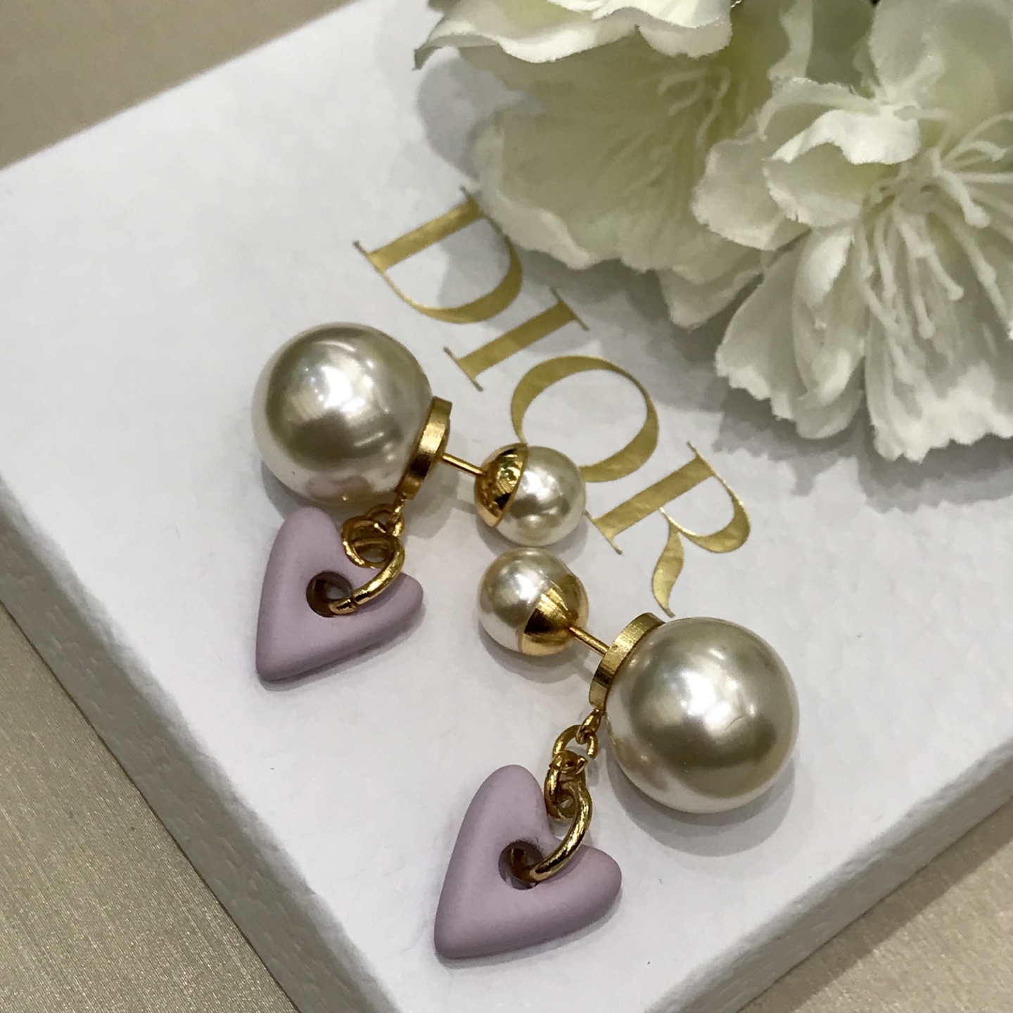 디올 귀걸이 133759 Dior Earrings 썸네일 이미지
