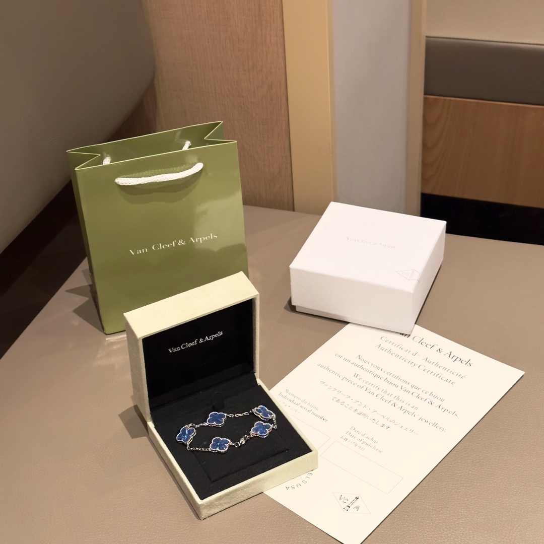 China Replica VCA Jewelry VCAES0403-1245