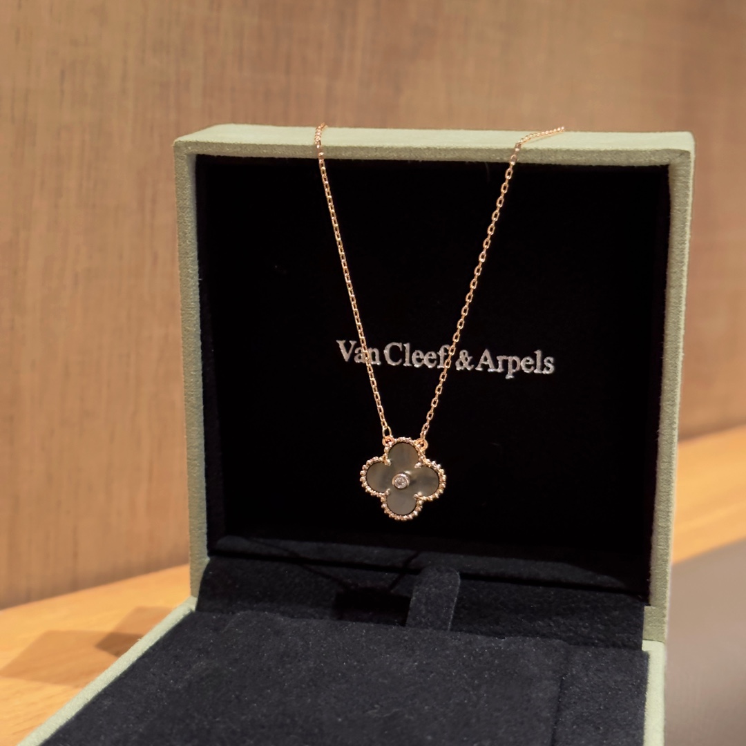 China Replica VCA Jewelry VCAES0403-1880