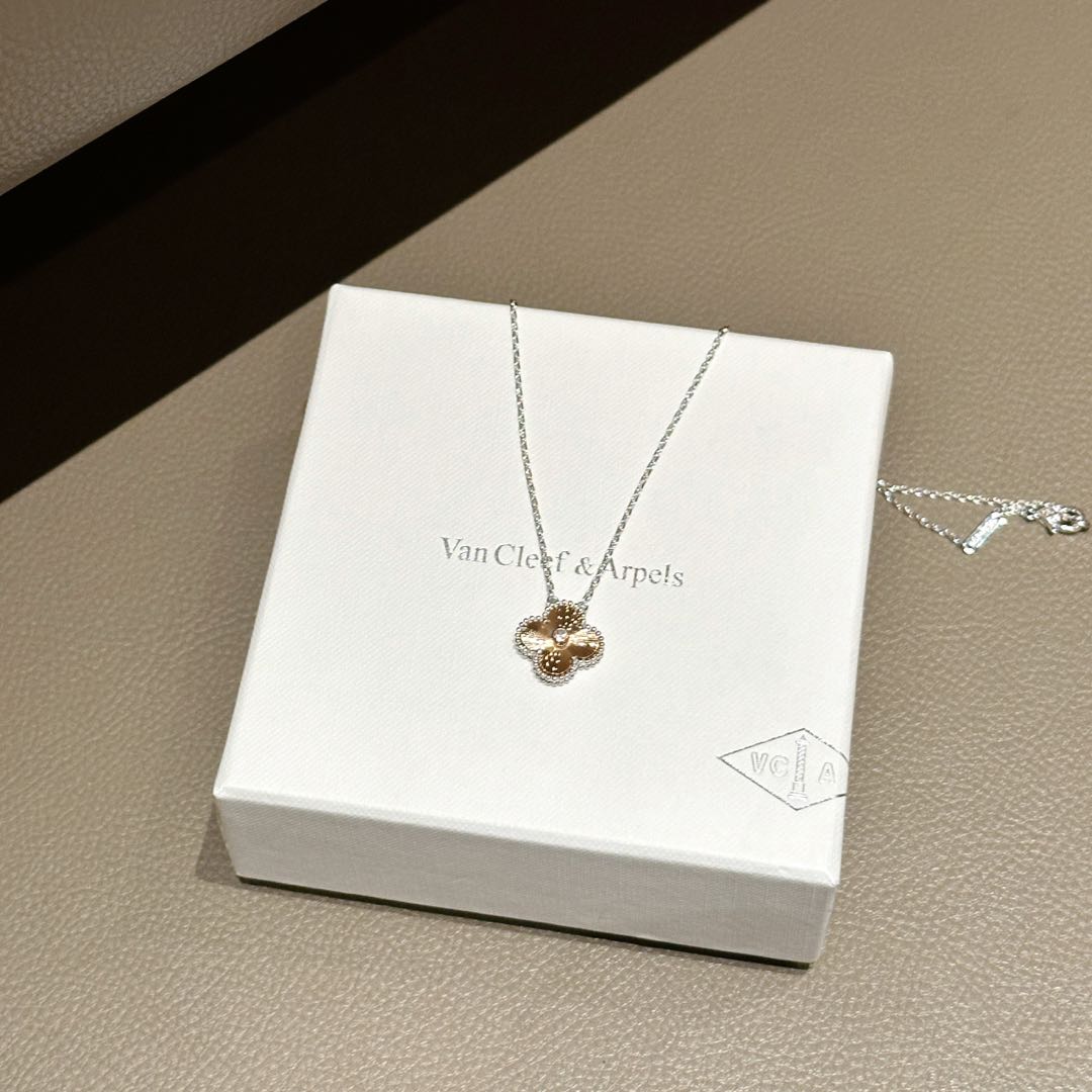 China Replica VCA Jewelry VCAES0403-989