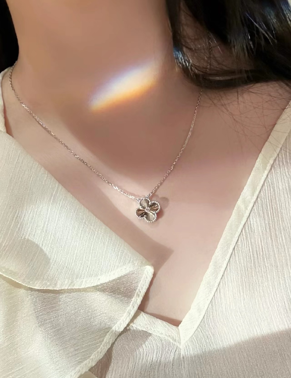 China Replica VCA Jewelry VCAES0403-989