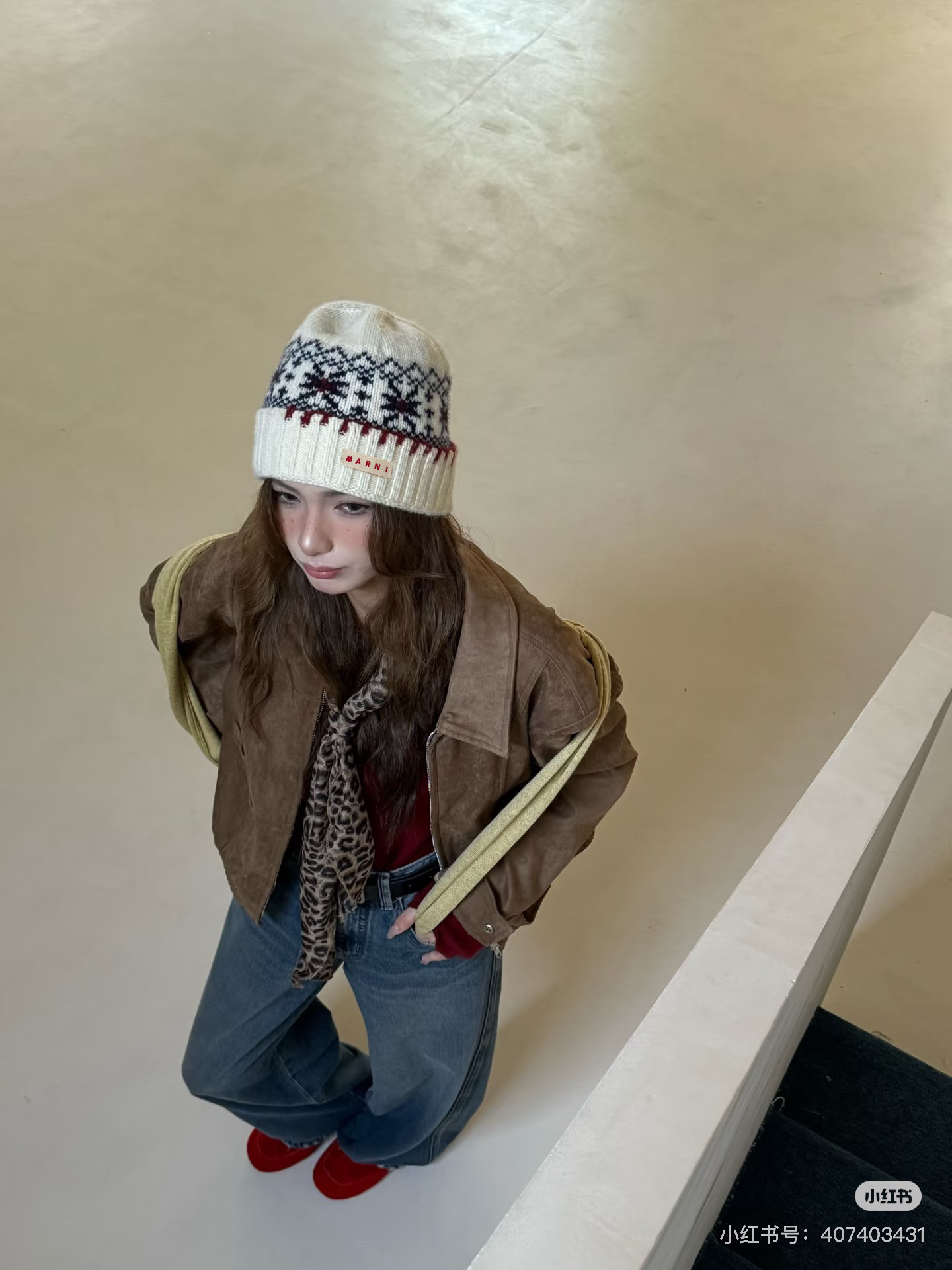 _dbG9sYF8_RO1hKg0iENXz9-T31yke45_jzWf_ow