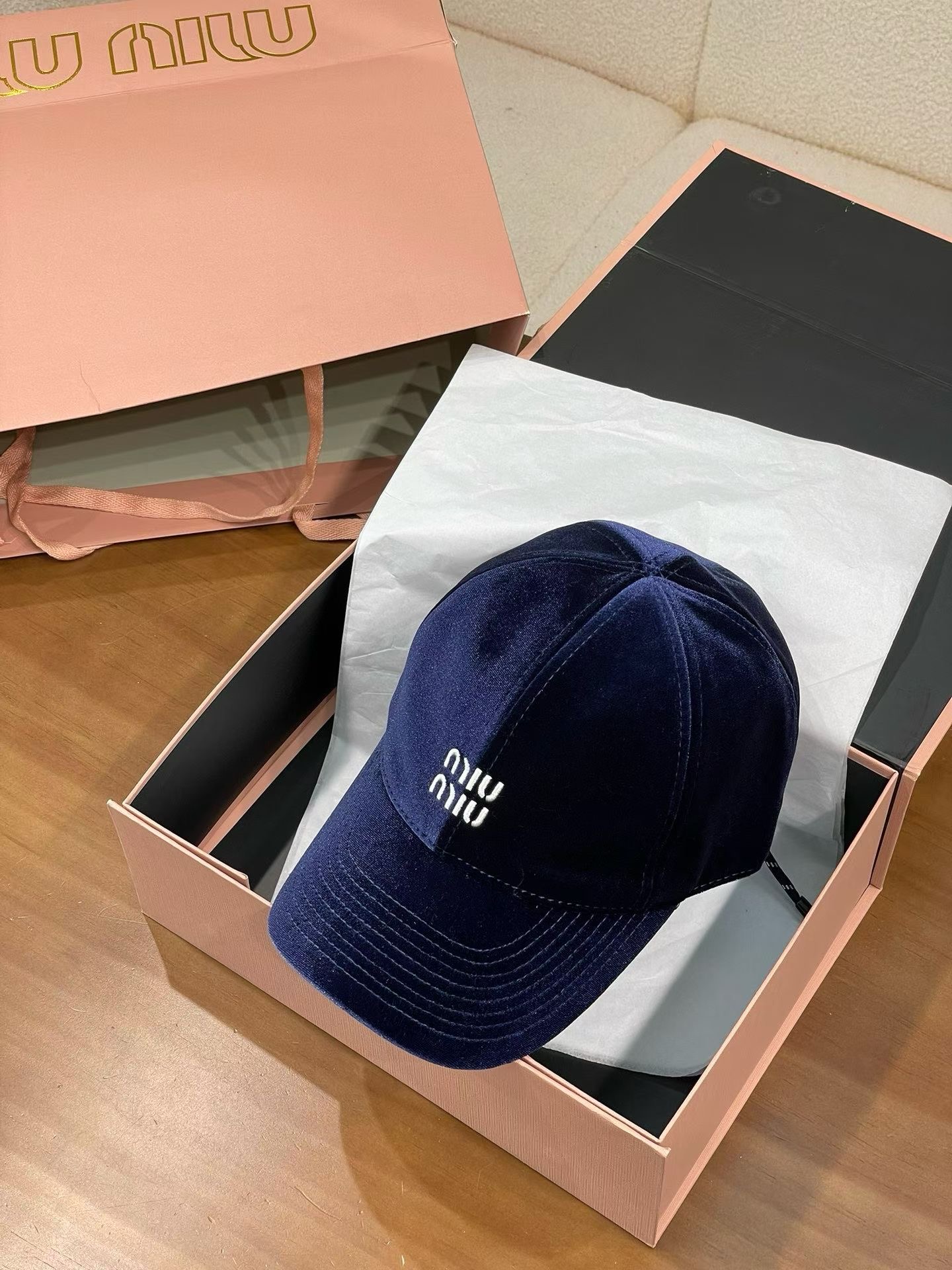 미우미우 모자 81364 Miu Miu Cap