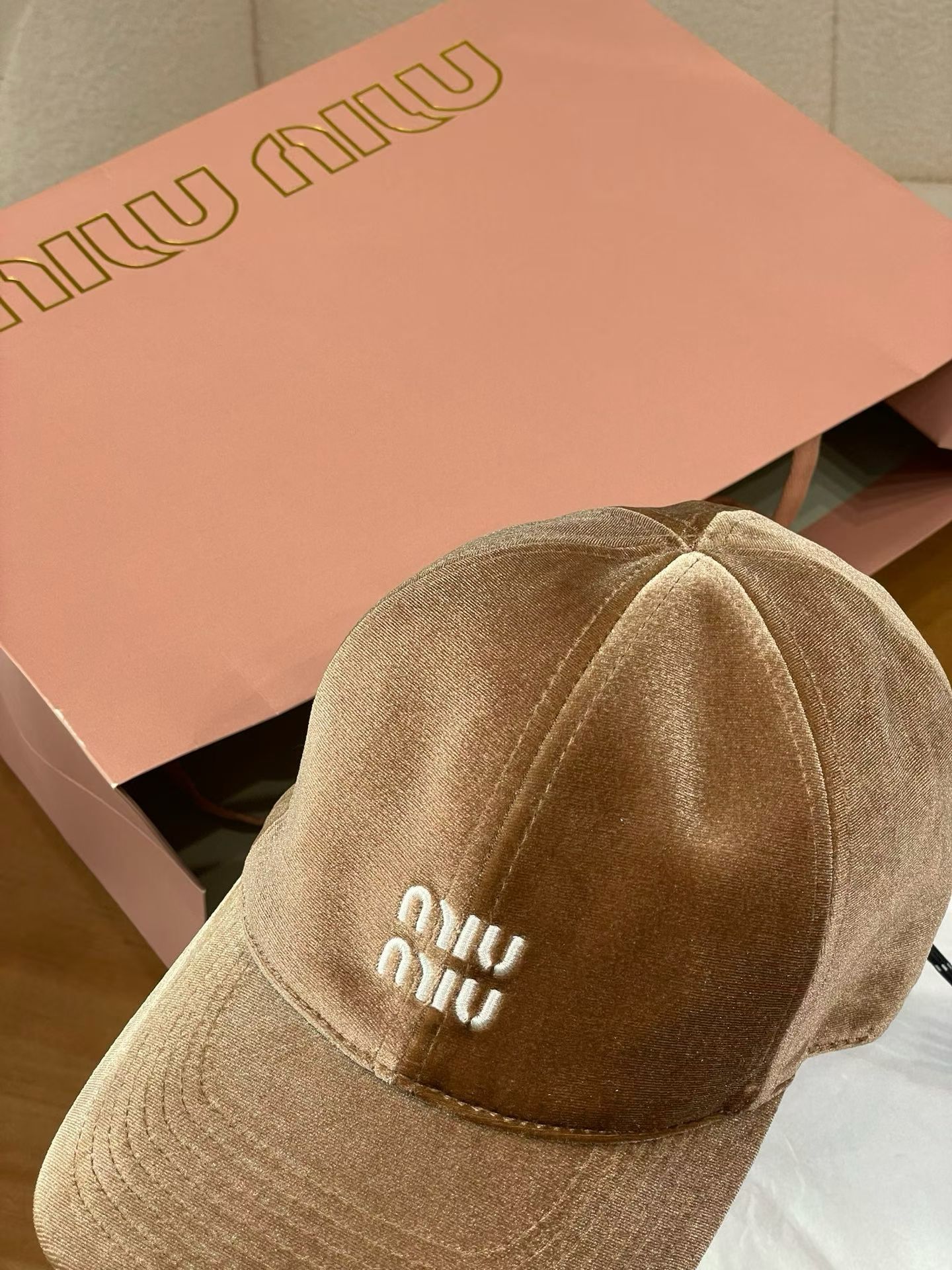 미우미우 모자 81365 Miu Miu Cap