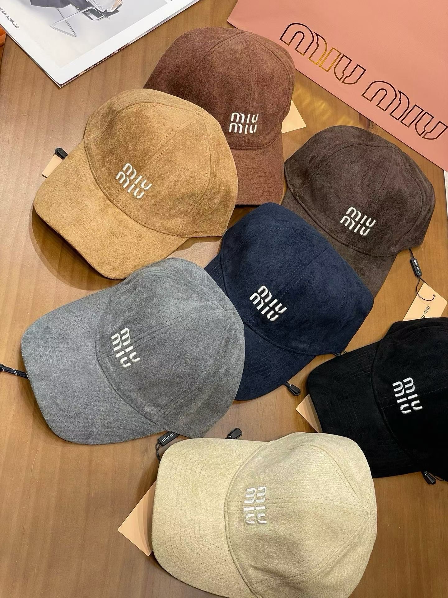 미우미우 모자 79434 Miu Miu Cap