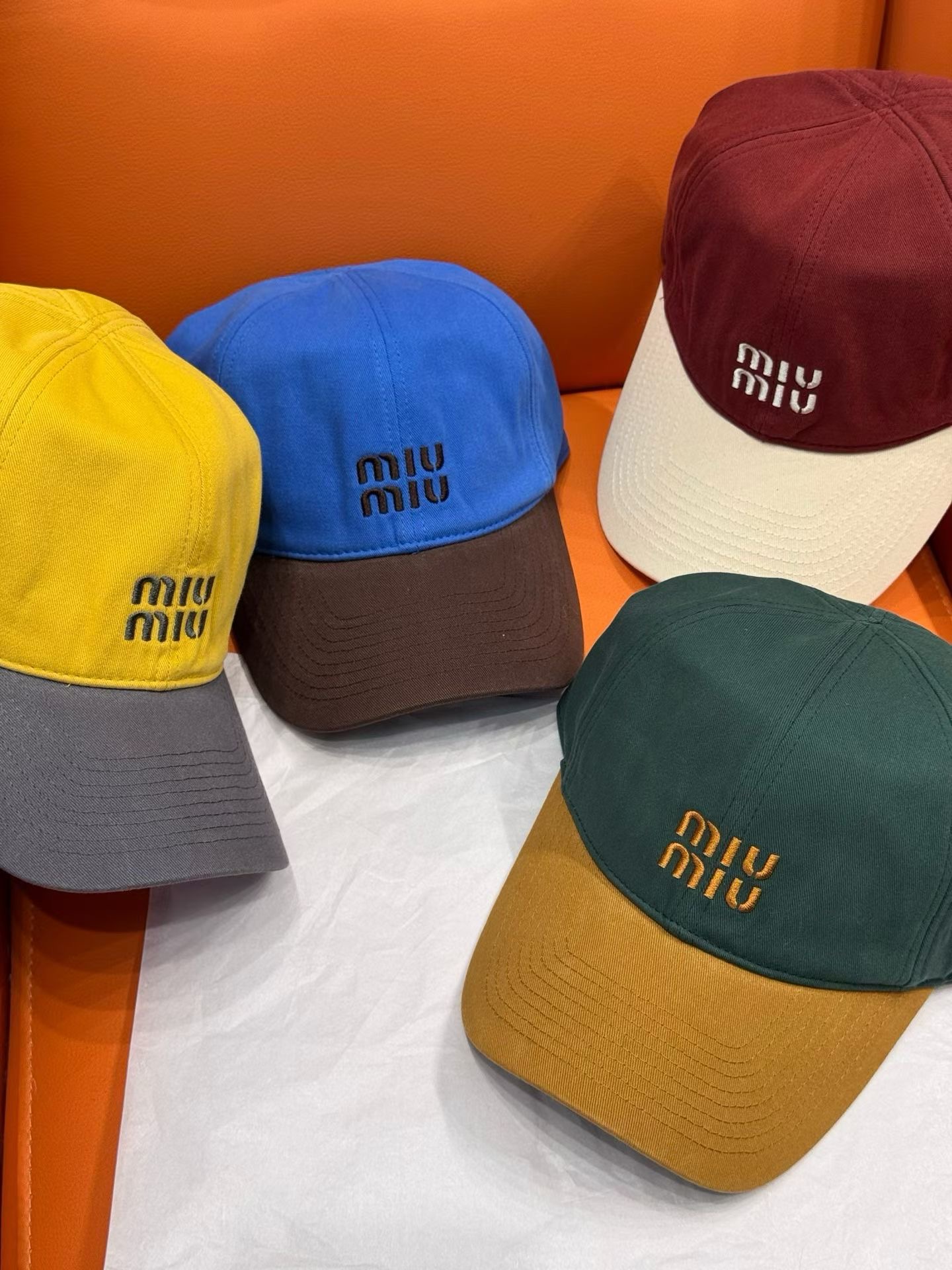 미우미우 모자 80772 Miu Miu Cap