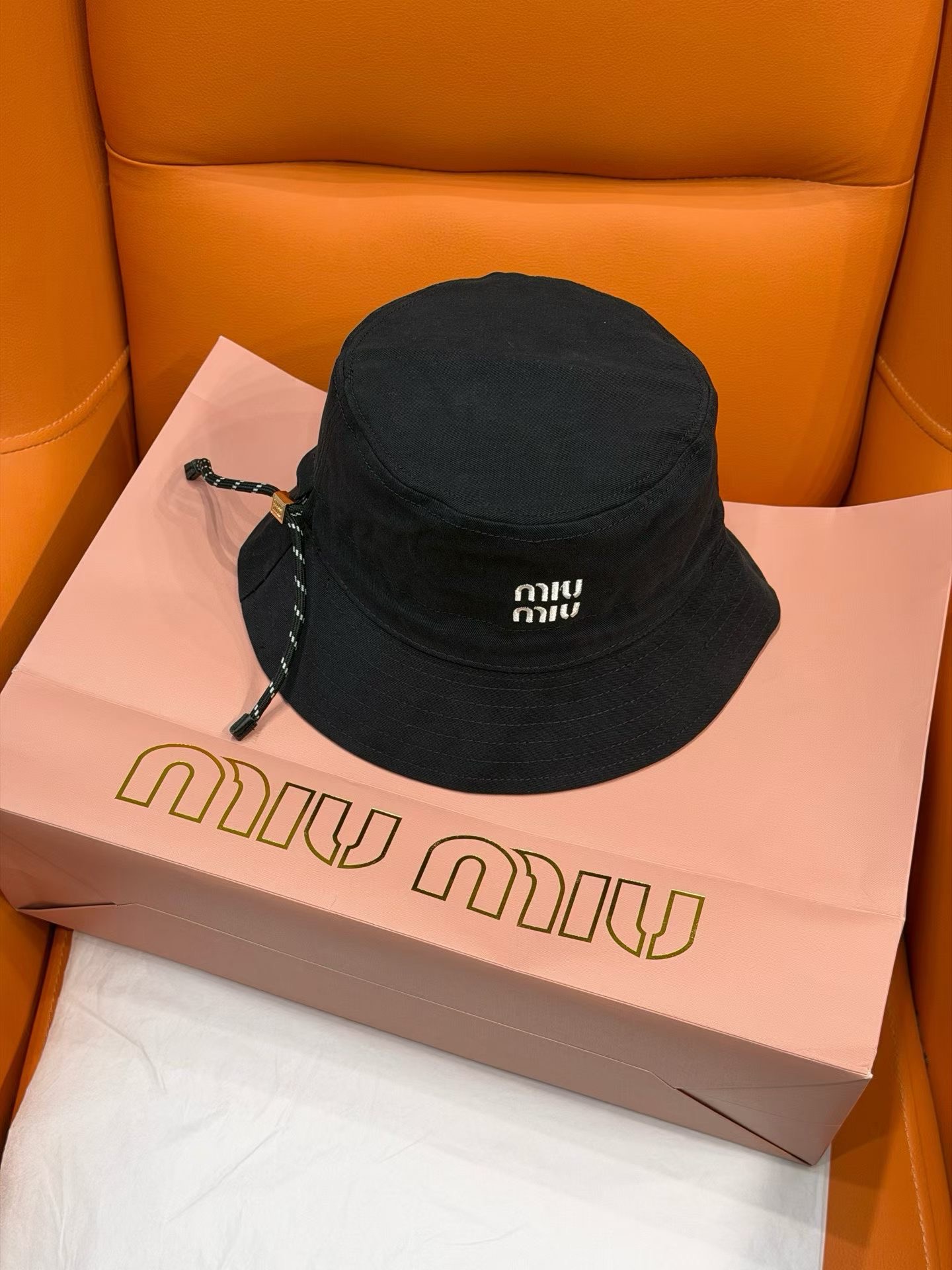미우미우 모자 81338 Miu Miu Cap