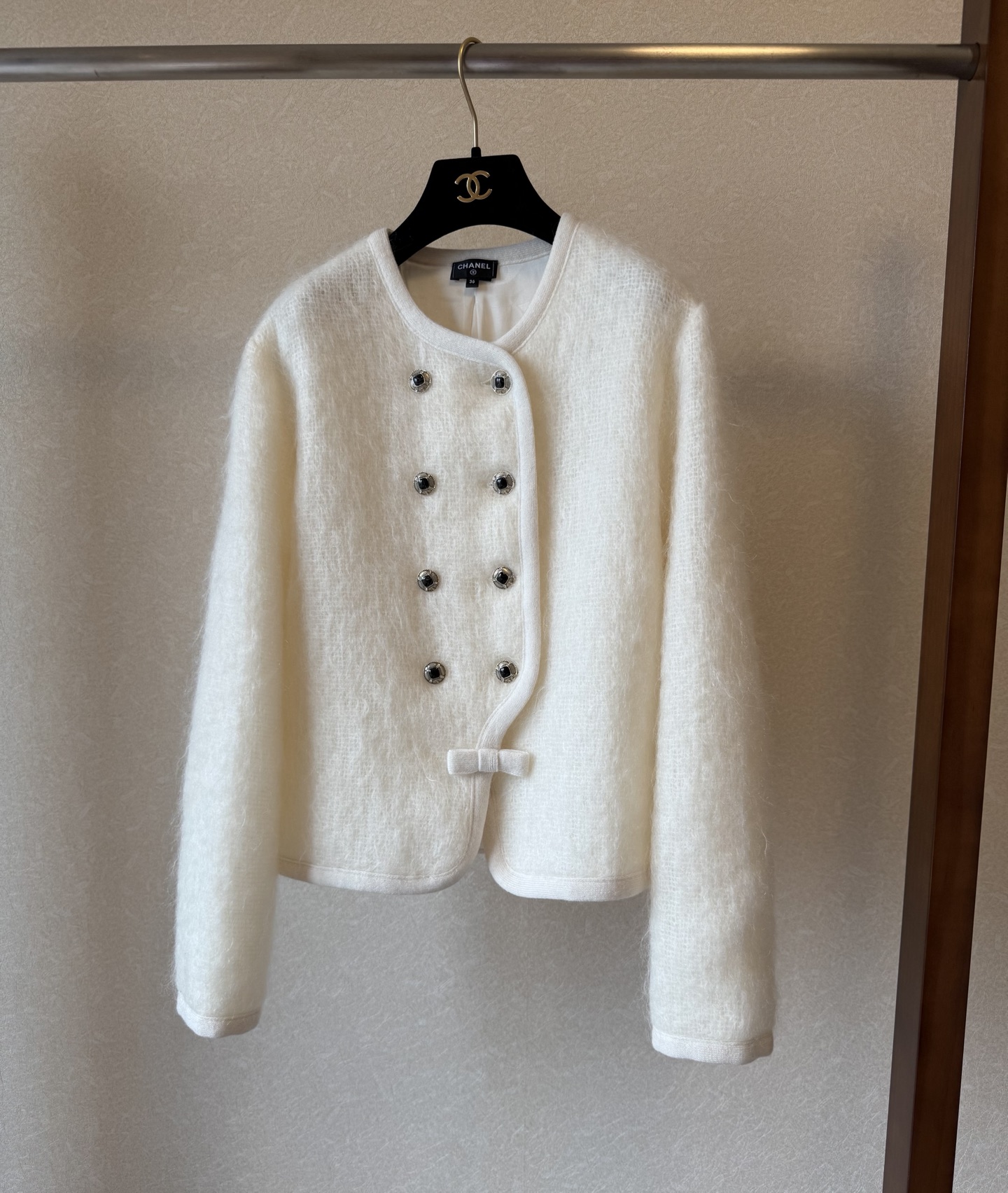 Chanel-Style Cardigan: Soft Mohair Knit with Pearl Buttons & Bow Details