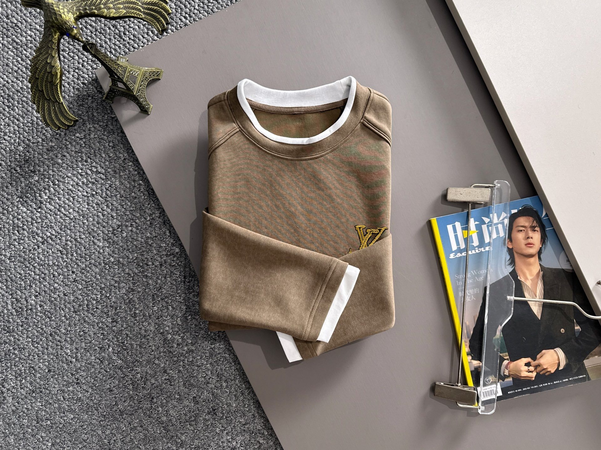 パリ三葉草 P400 秋冬新作ユニセックス丸首スウェット