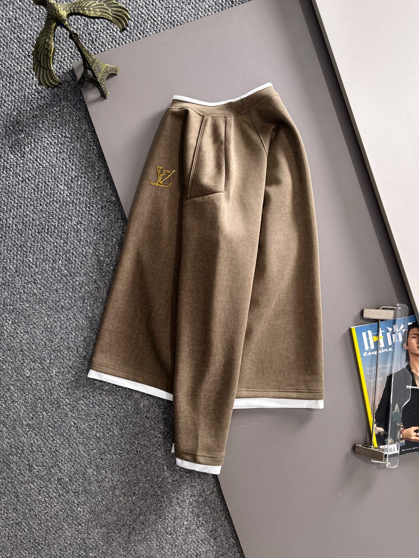 パリ三葉草 P400 秋冬新作ユニセックス丸首スウェット