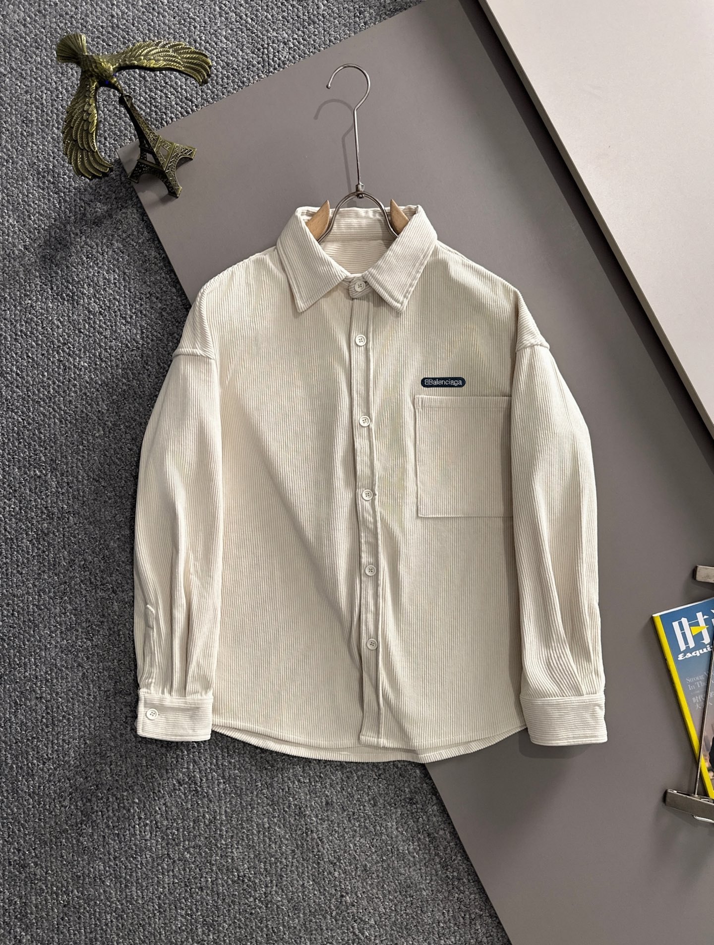 P230 París 2025 nueva camisa de franela de pana con rayas, camisa de manga larga casual y versátil para negoc…