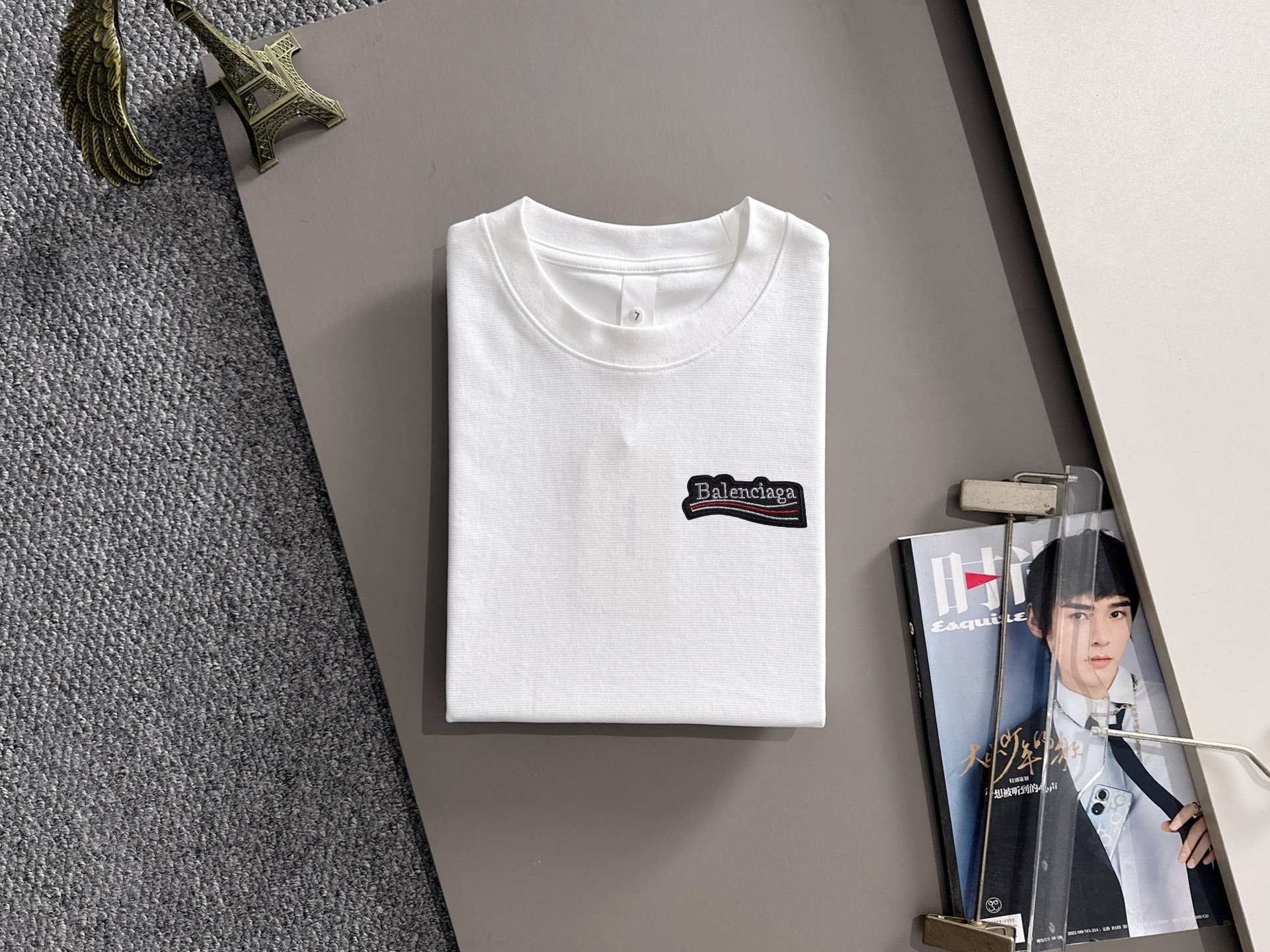 Alternative view of T-Shirt 10956
